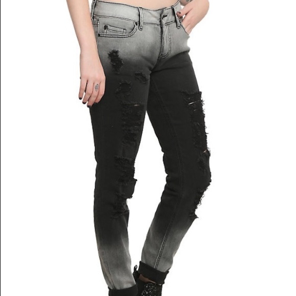Ombré Ripped Jeans